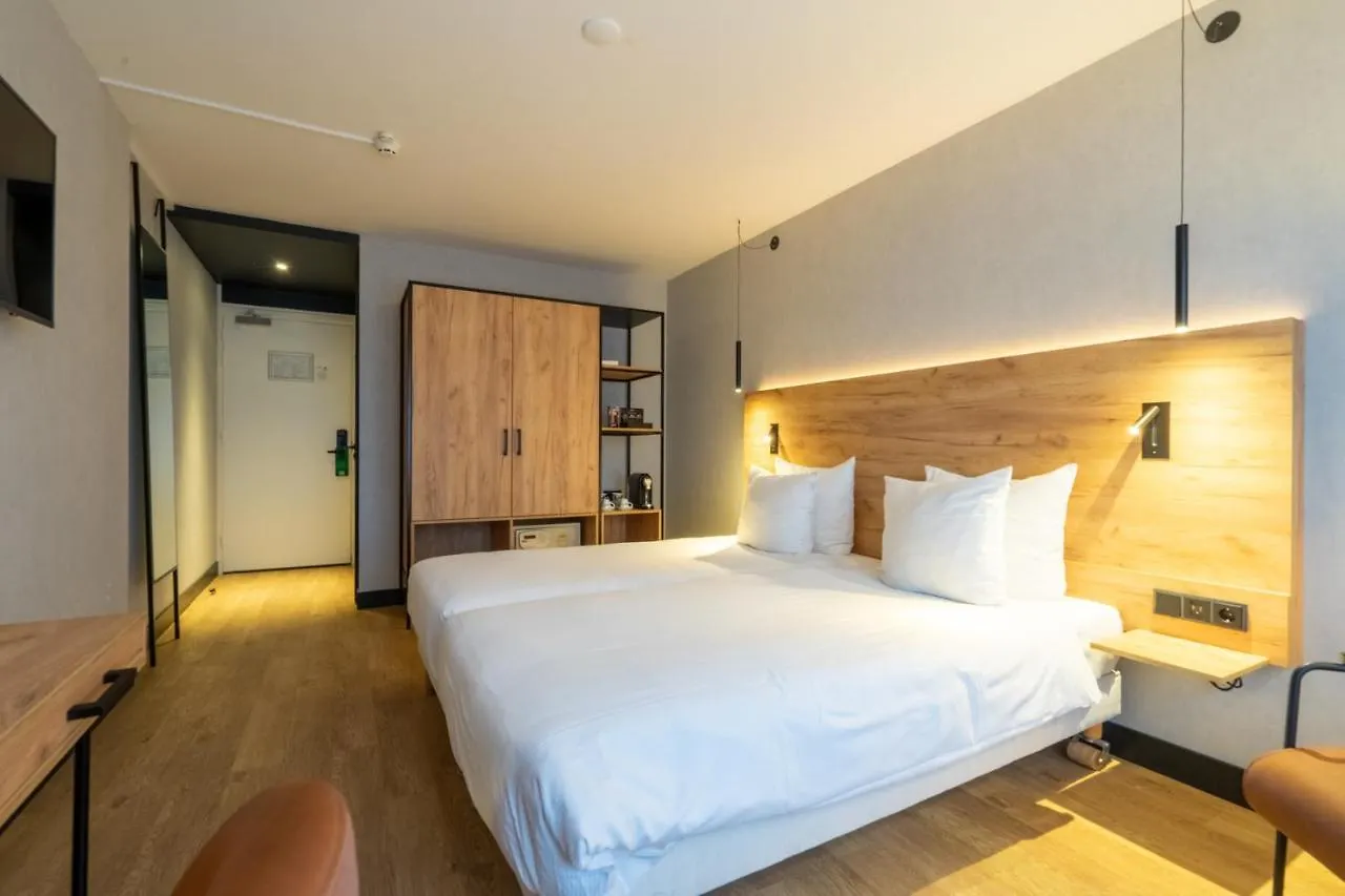 Skotel The Hague, Hotelschool L'Aia 0*,  Paesi Bassi